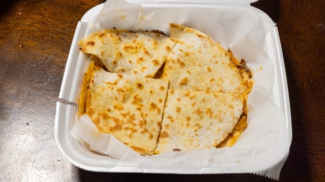 Quesadilla El J's.