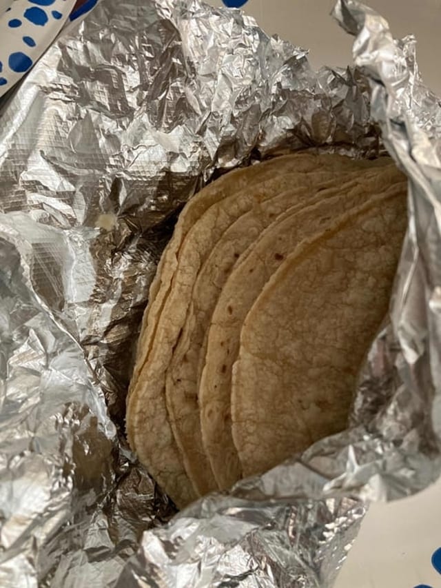 Side of Tortillas.